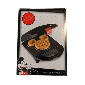 Disney Mickey Mouse Waffle Maker New In Box